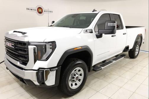 Summit White 2024 GMC Sierra 2500 Pro