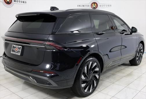 2024 Lincoln Nautilus Reserve