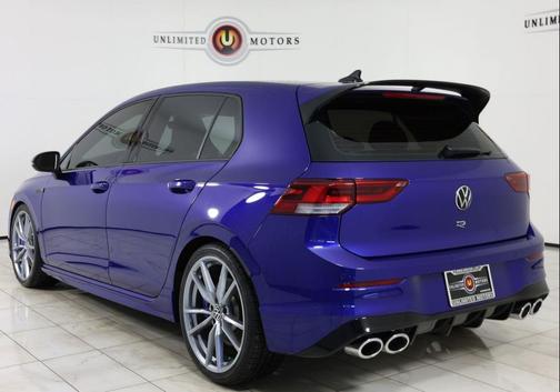 Lapiz Blue Metallic 2024 Volkswagen Golf R 2.0T DSG