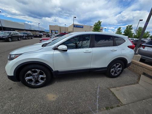 White Diamond Pearl 2018 Honda CR-V EX