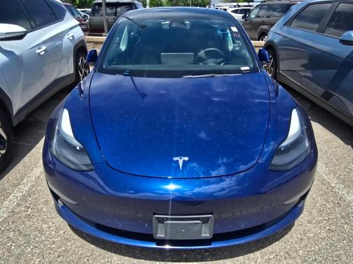 Deep Blue Metallic 2022 Tesla Model 3 Standard Range