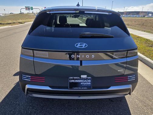 2026 Hyundai IONIQ 5 SE