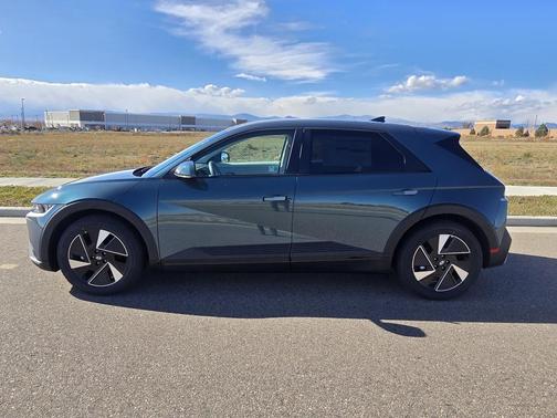 2026 Hyundai IONIQ 5 SE