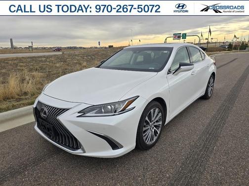 2020 Lexus ES 300h Base