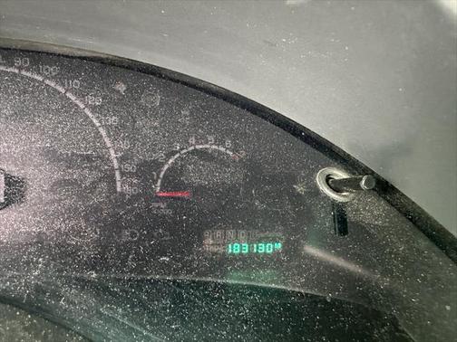 2005 Chrysler Pacifica Touring