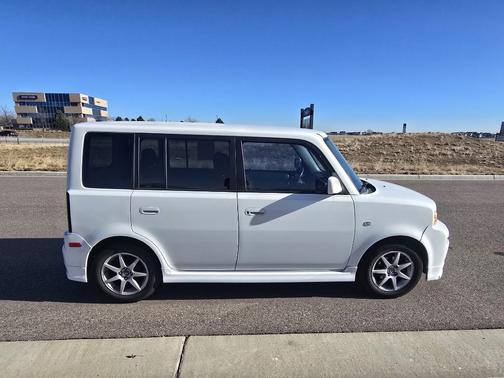 2006 Scion xB Base
