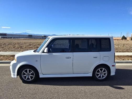 2006 Scion xB Base