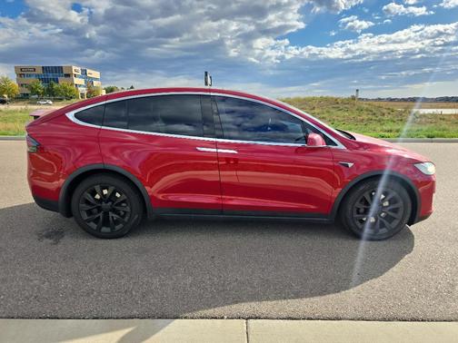 2018 Tesla Model X 75D