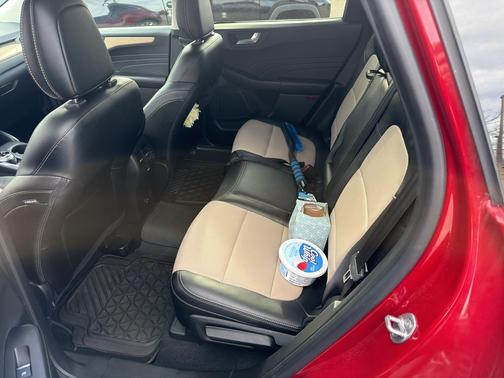 2021 Ford Escape Titanium