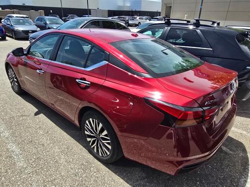 Scarlet Ember 2025 Nissan Altima SV FWD