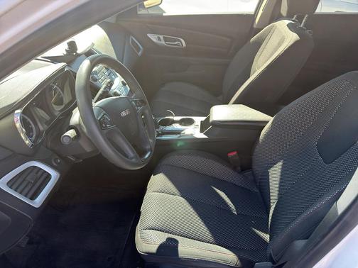 2017 GMC Terrain SLE-1