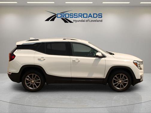 2022 GMC Terrain SLT