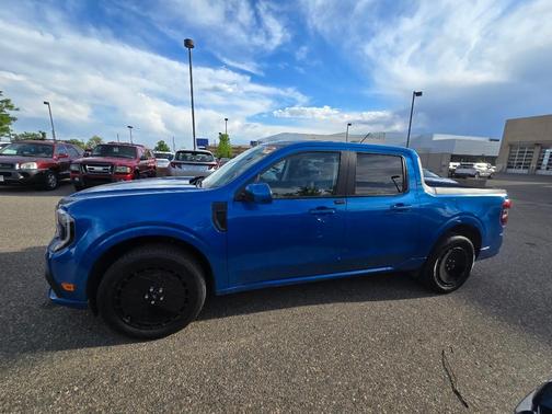 VELOCITY BLUE 2025 Ford Maverick Lobo Standard