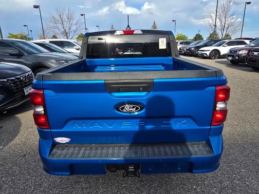 VELOCITY BLUE 2025 Ford Maverick Lobo Standard