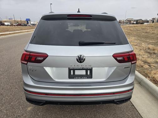 2023 Volkswagen Tiguan 2.0T SE R-Line Black 4MOTION