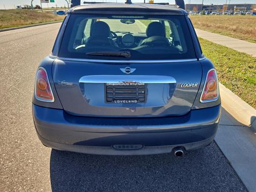 2010 MINI Cooper Base