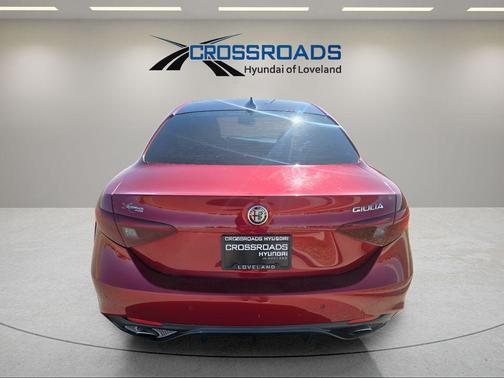 2017 Alfa Romeo Giulia Ti