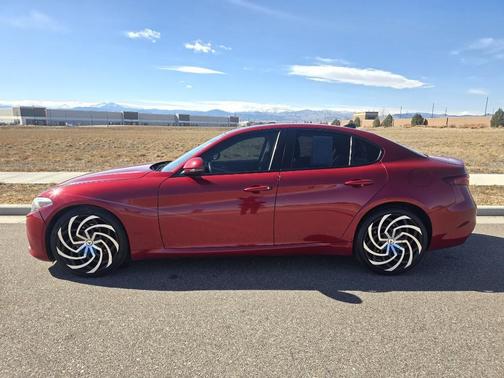 2017 Alfa Romeo Giulia Ti