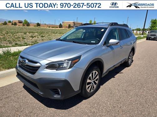 Ice Silver Metallic 2022 Subaru Outback Premium