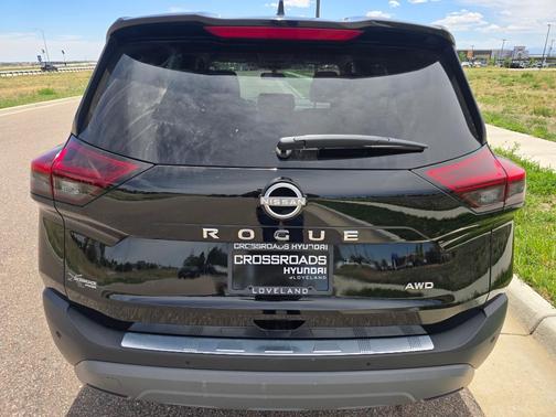 Super Black 2023 Nissan Rogue S