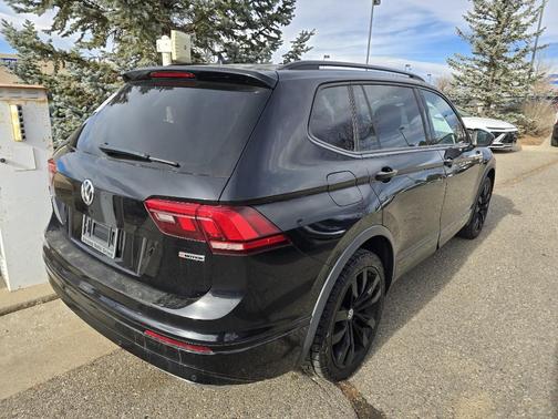 2021 Volkswagen Tiguan 2.0T SE R-Line Black 4MOTION