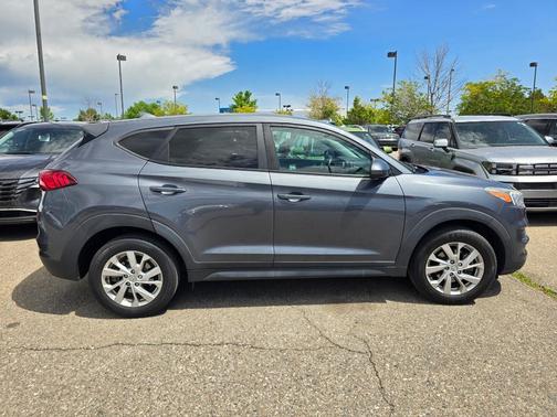 Coliseum Gray 2019 Hyundai TUCSON SE