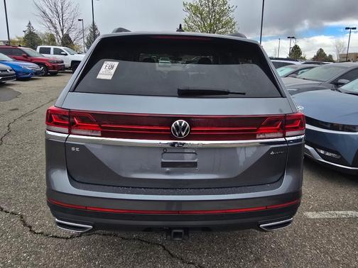 2024 Volkswagen Atlas 2.0T SE w/Technology 4MOTION