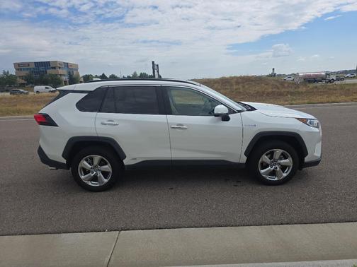 2019 Toyota RAV4 Hybrid Limited