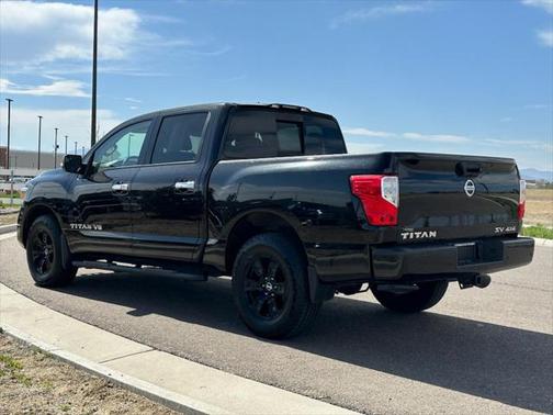 2020 Nissan Titan SV