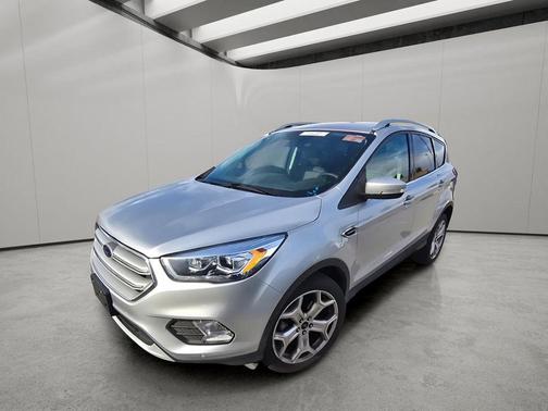 INGOT SILVER METALLIC 2019 Ford Escape Titanium