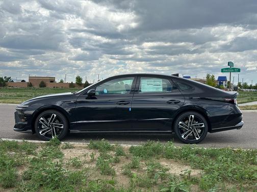 2025 Hyundai SONATA N Line