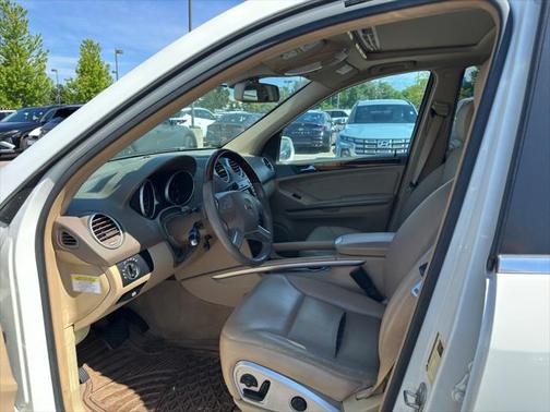 2010 Mercedes-Benz M-Class 4MATIC