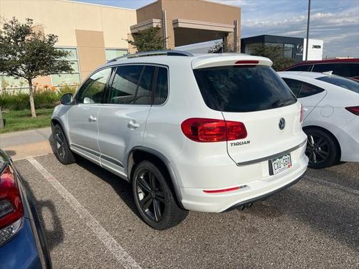2017 Volkswagen Tiguan 2.0T Sport