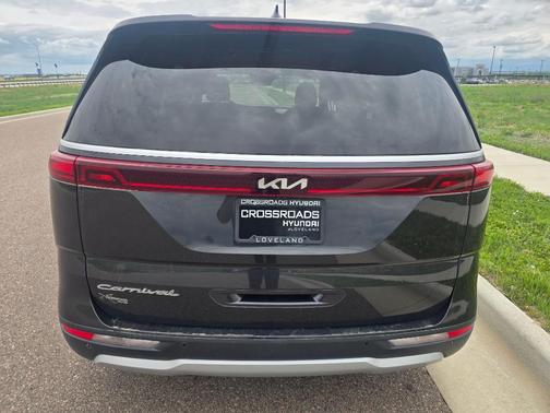 Pantera Metal 2022 Kia Carnival LX