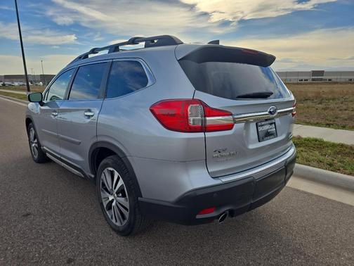 2022 Subaru Ascent Touring 7-Passenger