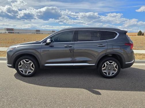 2023 Hyundai SANTA FE HEV SEL Premium