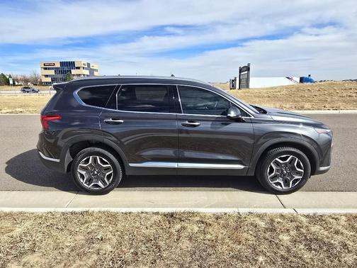 2023 Hyundai SANTA FE HEV SEL Premium