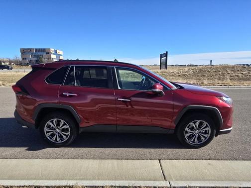 2022 Toyota RAV4 Hybrid Limited