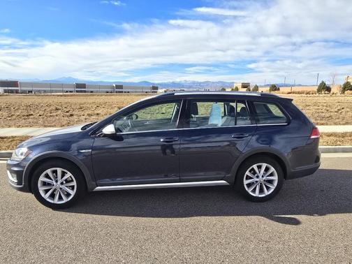 2018 Volkswagen Golf Alltrack TSI SE