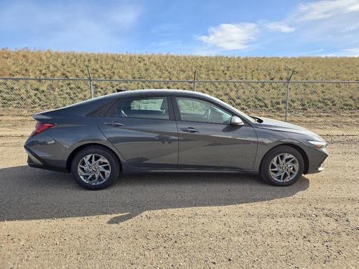 2025 Hyundai ELANTRA HEV Blue