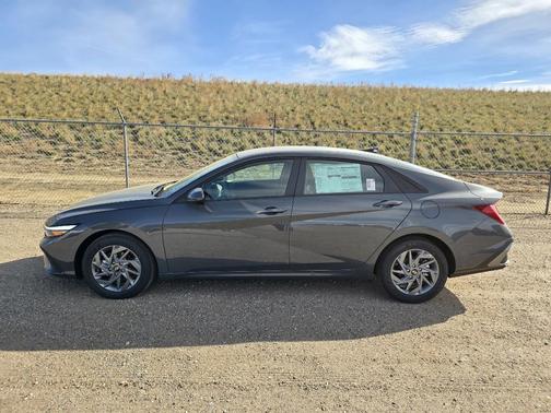 2025 Hyundai ELANTRA HEV Blue