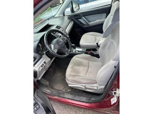 2014 Subaru Forester 2.5i
