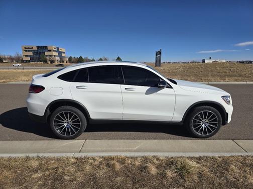 2022 Mercedes-Benz GLC 300 4MATIC Coupe