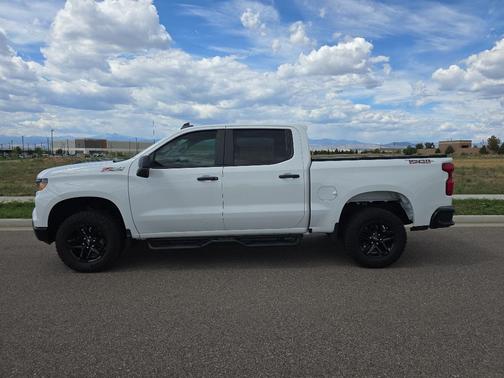 2024 Chevrolet Silverado 1500 Custom Trail Boss