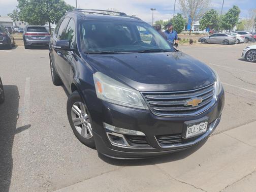 Tungsten Metallic 2014 Chevrolet Traverse 2LT