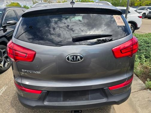Mineral Silver 2016 Kia Sportage LX