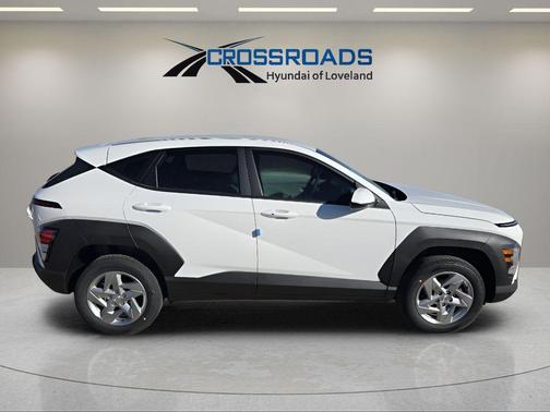 Atlas White 2026 Hyundai KONA SE