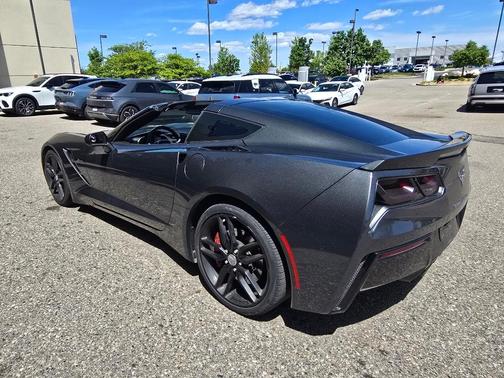 Watkins Glen Gray Metallic 2017 Chevrolet Corvette Stingray Z51