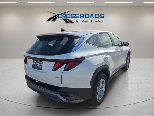 2026 Hyundai TUCSON SE