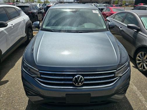 2022 Volkswagen Tiguan 2.0T SE 4MOTION